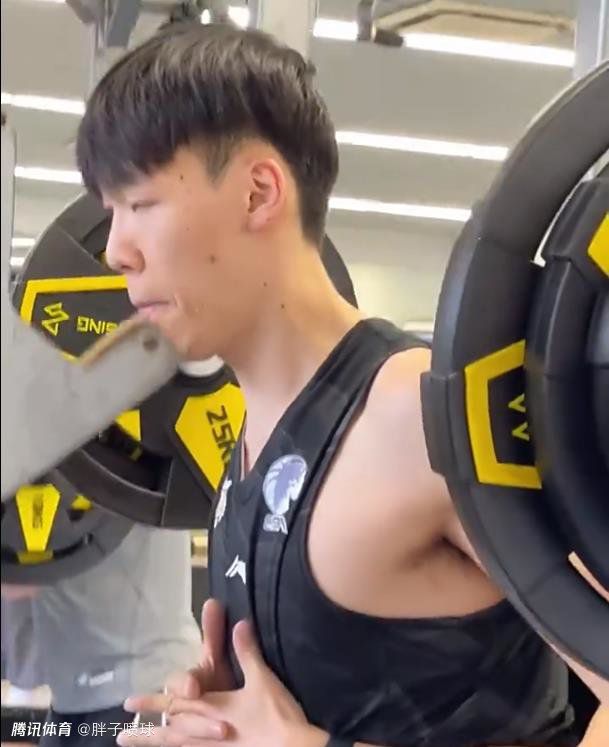 《恋爱之瘾》大尺度片段